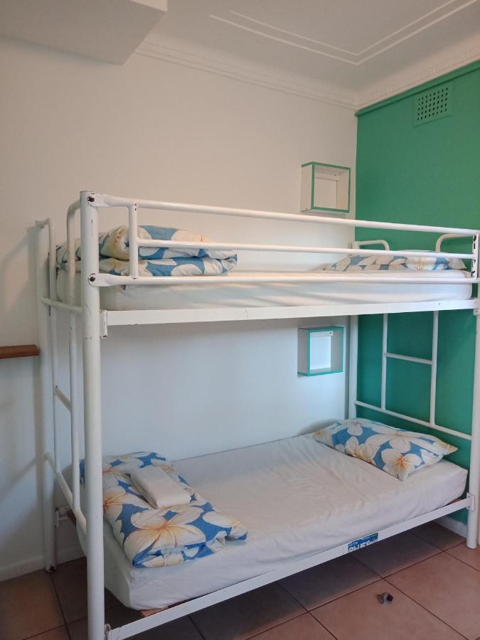 Ozzie Pozzie Backpackers Vandrehjem Port Macquarie Eksteriør billede