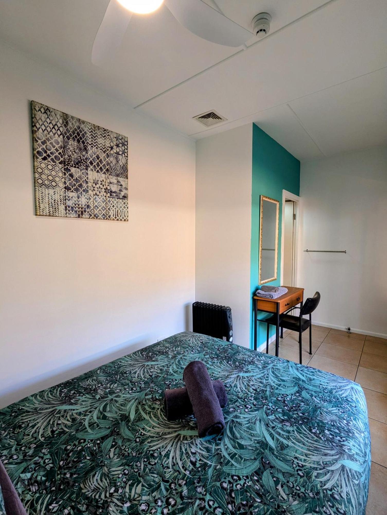 Ozzie Pozzie Backpackers Vandrehjem Port Macquarie Eksteriør billede
