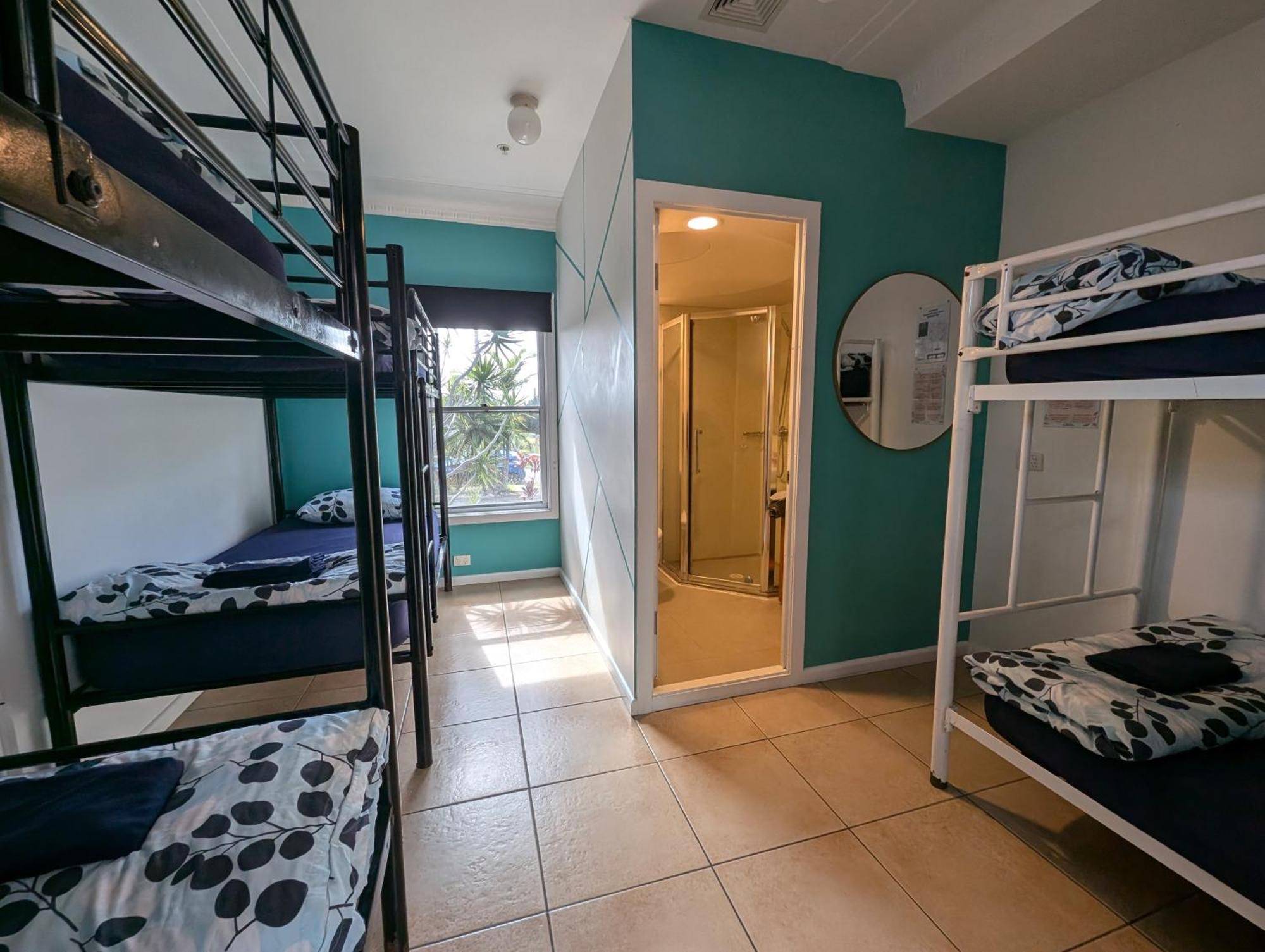 Ozzie Pozzie Backpackers Vandrehjem Port Macquarie Eksteriør billede