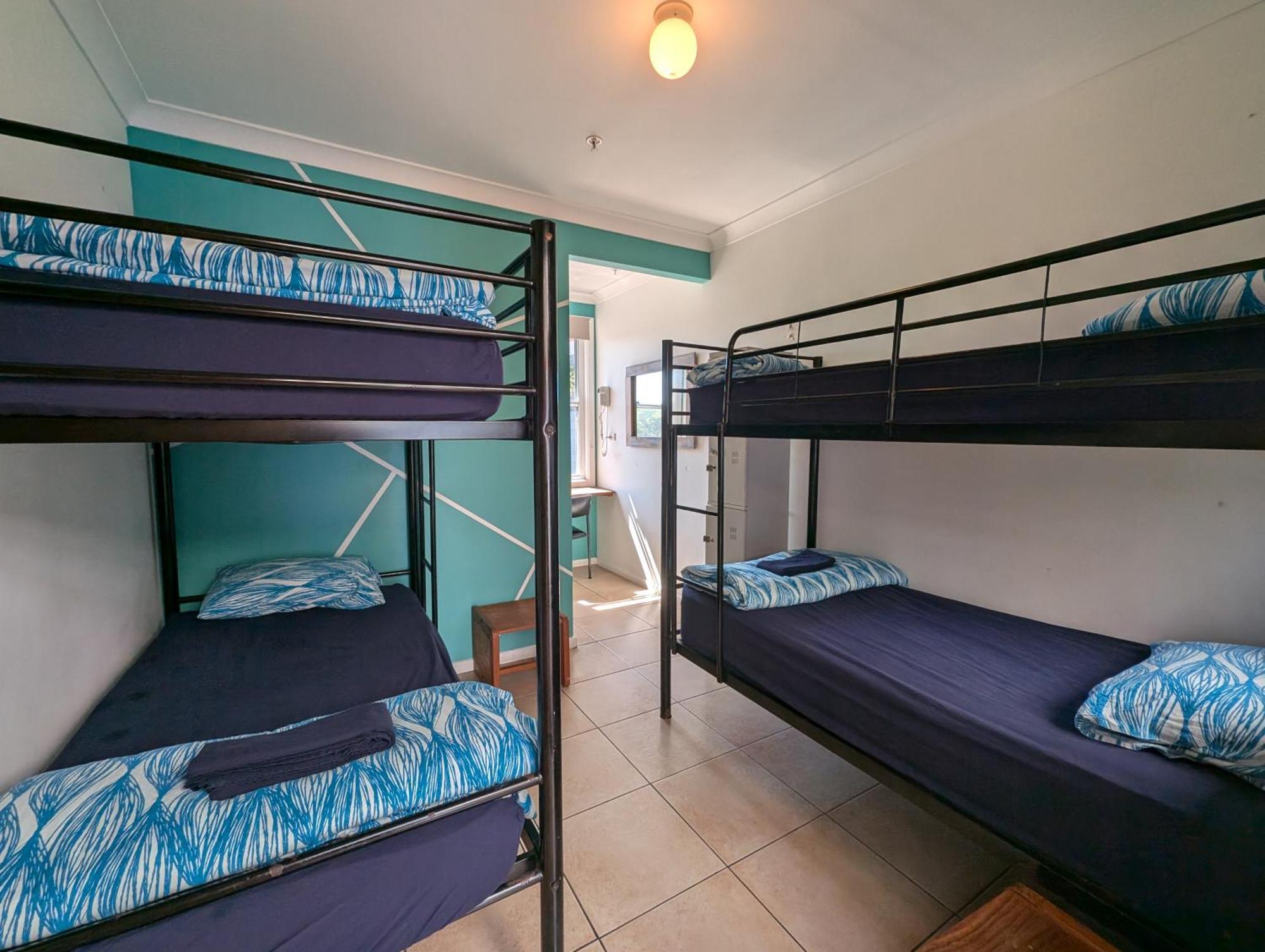 Ozzie Pozzie Backpackers Vandrehjem Port Macquarie Eksteriør billede